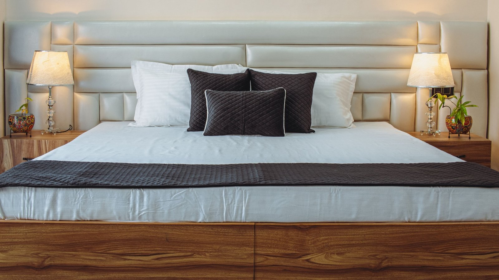 xr:d:DAGAwRn1owU:2,j:4377921883085861119,t:24032801